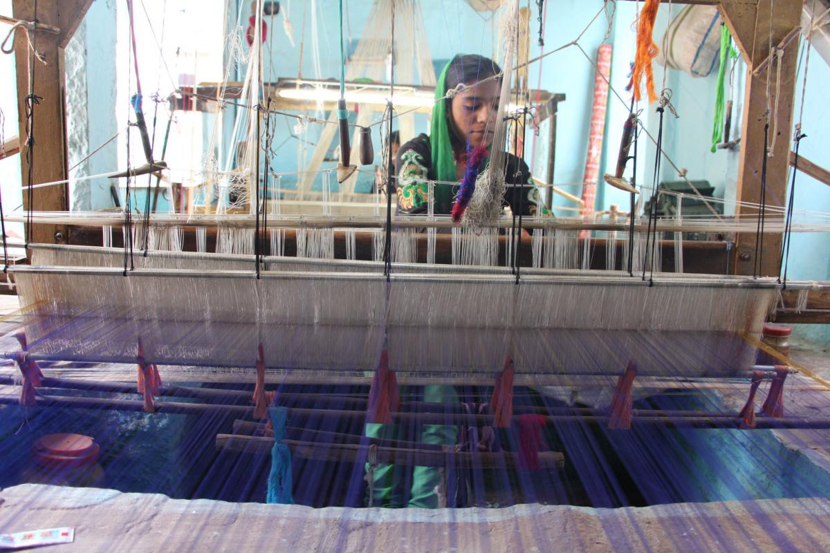 Expert Handloom Weavers - Motamal Handlooms