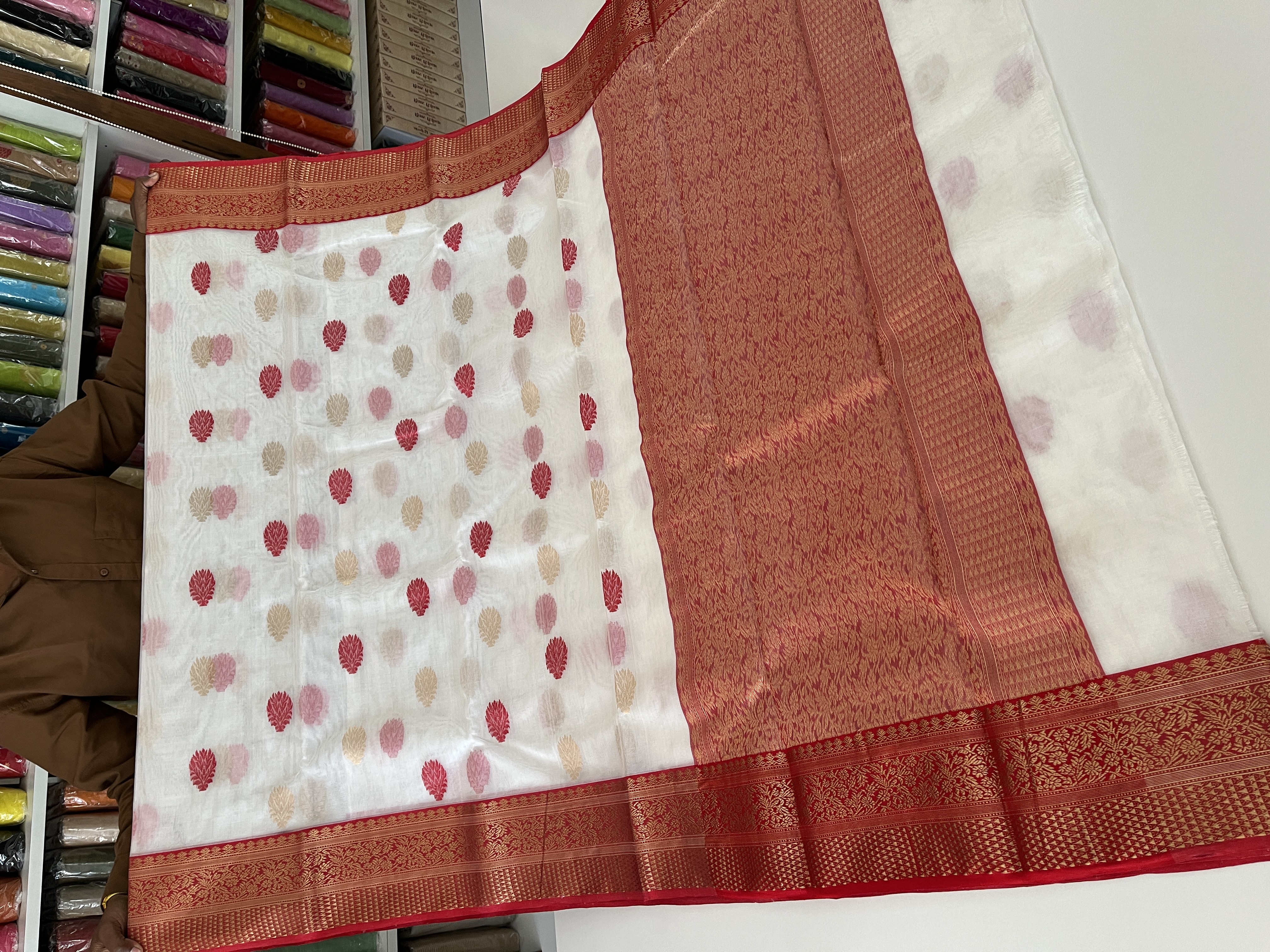 Chanderi Sarees — Design 60 - Motamal Handlooms, Chanderi