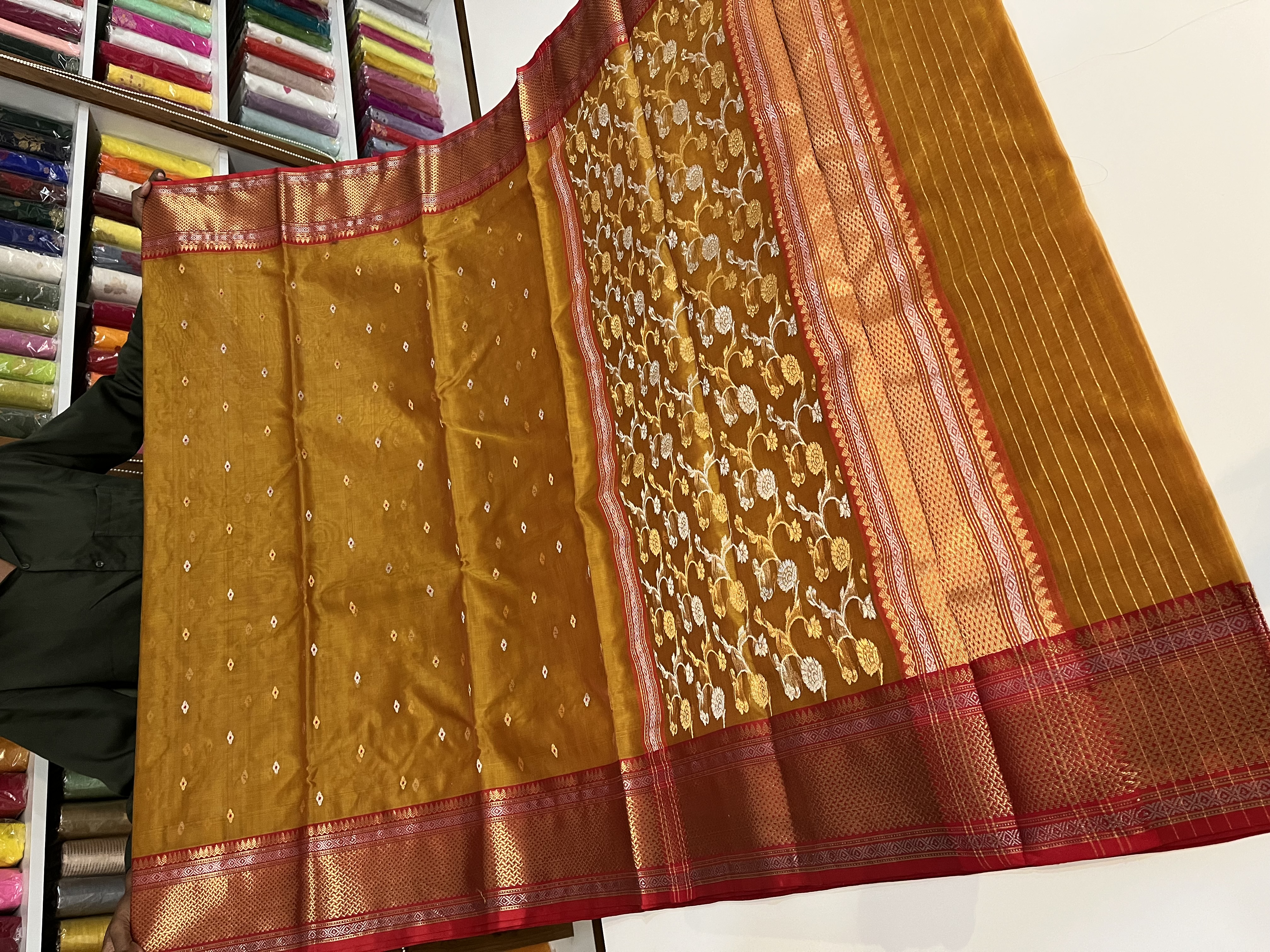 Chanderi Sarees — Design 62 - Motamal Handlooms, Chanderi
