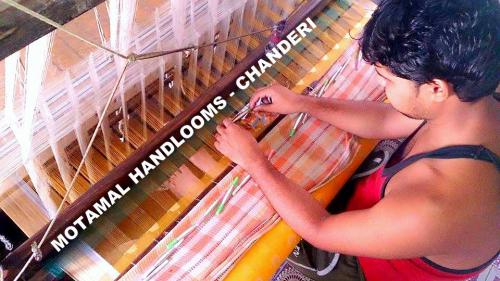 Expert Handloom Weaver Motamal Handlooms