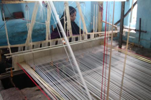 Expert Handloom Weaver Motamal Handlooms
